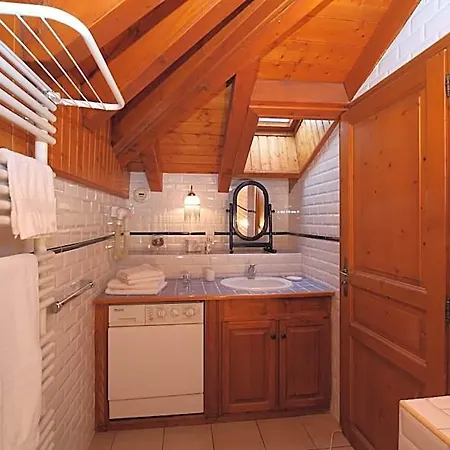 Bouquetin- Blaireau 14 To 18 People Hotel